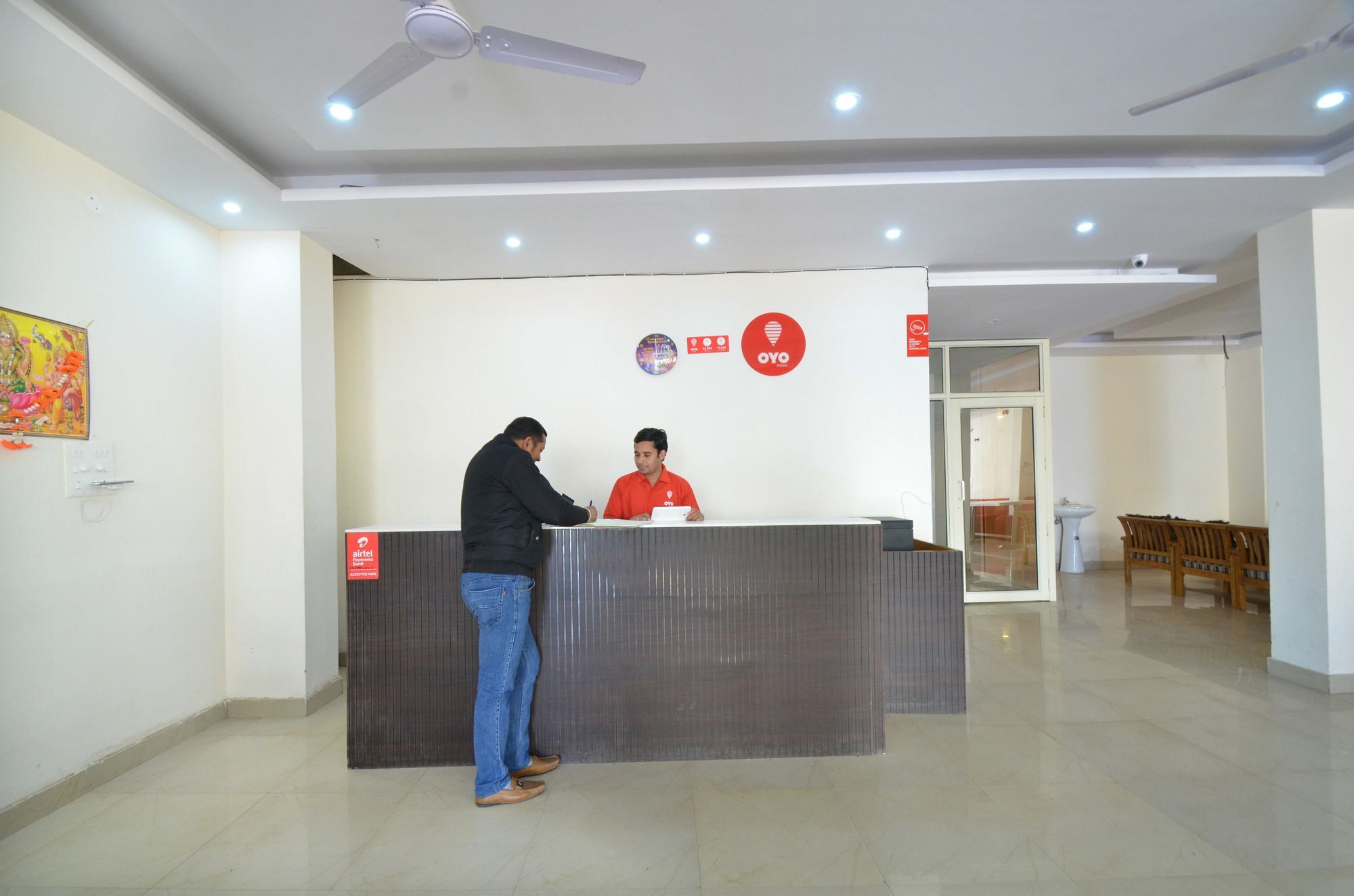 Oyo Platinum Inn Nayagaon Exterior photo